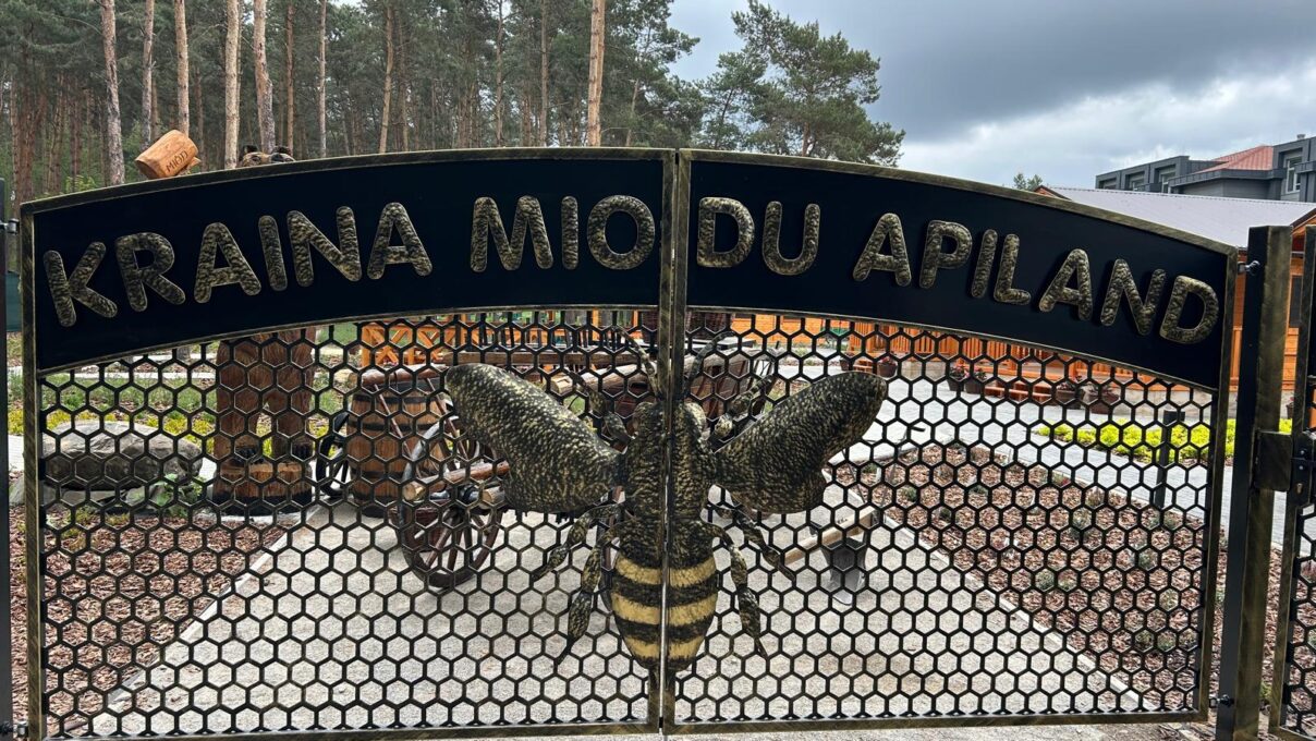 APILAND Kraina Miodu - Kajetany
